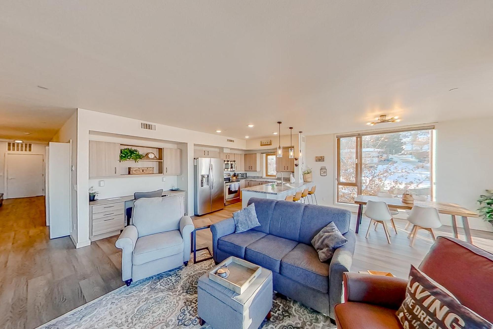 Chelan Resort Suites: Comfort By The Lake #201 Exteriör bild